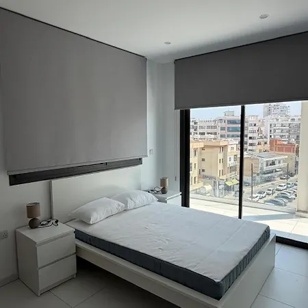 Lux Business Apartment